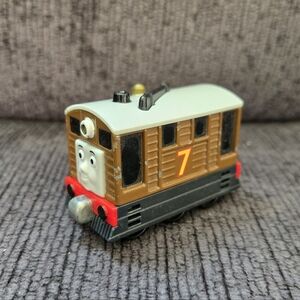 Thomas & Friends Take Along Toby Die Cast Character Train Mattel 2009